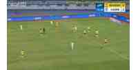 英博3-0领先！内尔松卢斯撞倒阿利米送点，阿奇姆彭点射戴帽